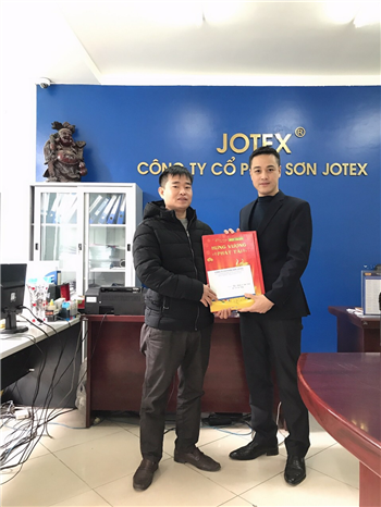 Jotex trao  thưởng và tặng quà